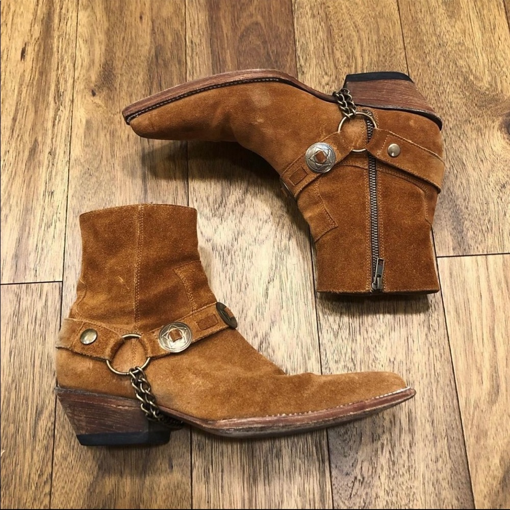 Mens Brown suede boots sz 10